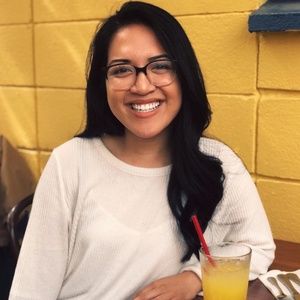 Meet your Posher, Mara